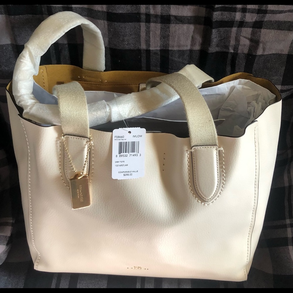 Authentic Coach, DRBY Tote, chalk Neutral in color,leather handbag